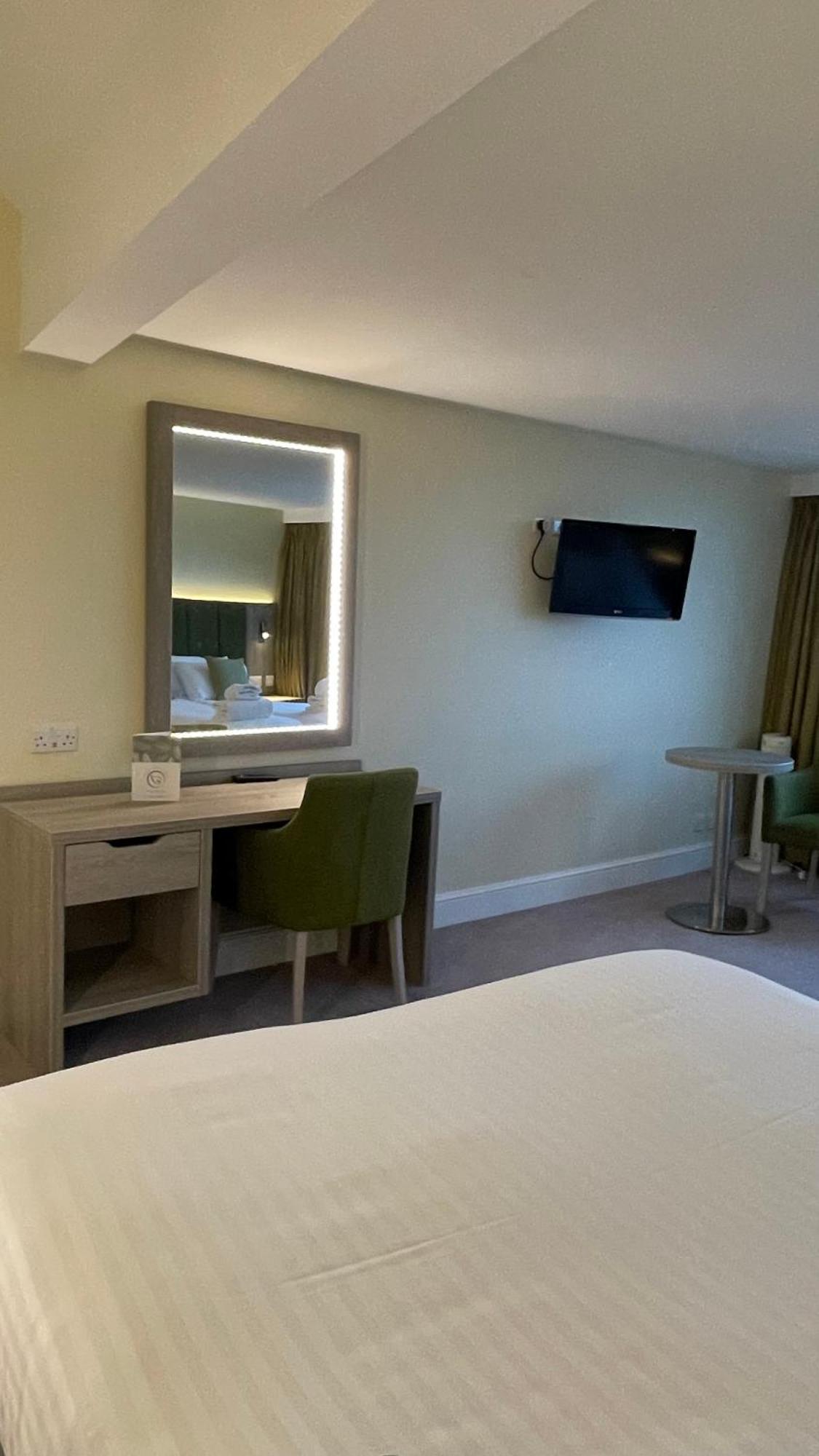 Hellidon Lakes Hotel Daventry Dış mekan fotoğraf