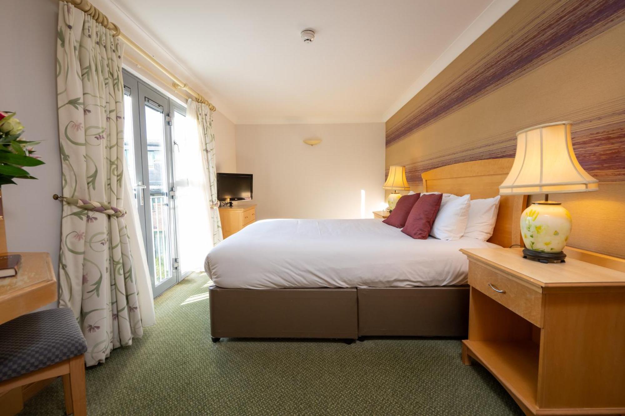 Hellidon Lakes Hotel Daventry Dış mekan fotoğraf